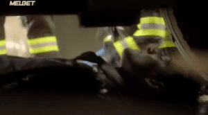911  